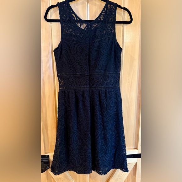 2/$30 En Force Ladies’ size 8  Black Lace Mini Dress - Picture 5 of 9